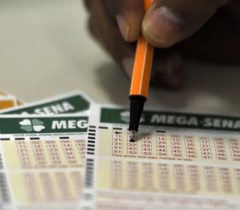 Imagem do post Mega-Sena desta quinta pode pagar R$ 21 milhões