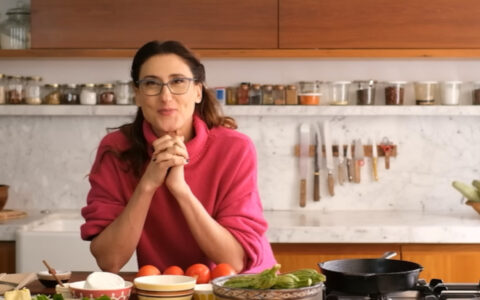 Imagem do post Paola Carosella fala sobre assédio que sofreu aos 12 anos dentro do ônibus