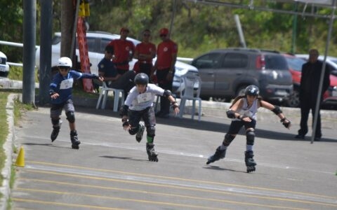 Imagem do post Estacionamento do Barradão recebe, neste fim de semana, o 2º Campeonato Baiano de Patinação de Velocidade
