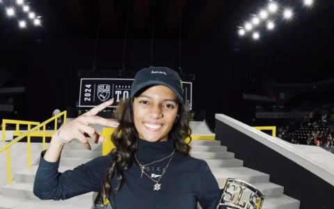 Imagem do post Rayssa vira na última volta e fatura etapa de Tóquio da Liga Mundial