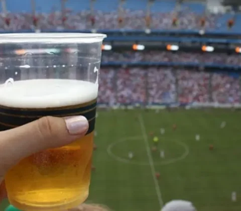 Imagem do post Comissão aprova proibição de venda e porte de bebidas alcoólicas em campeonatos de futebol