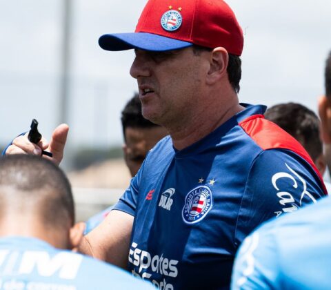 Imagem do post “Nem todos vão viajar”, diz Rogério Ceni sobre time que vai enfrentar o CSA