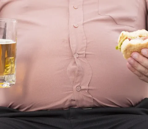 Imagem do post Custos de ultraprocessados e álcool ao SUS atingem R$ 28 bi por ano