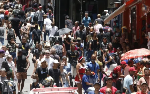 Imagem do post Pesquisa: 49% dos brasileiros acreditam que país vai melhorar em 2025