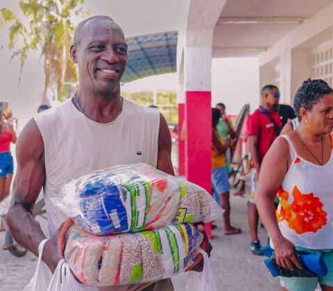 Imagem do post Prefeitura de São Sebastião do Passé distribui cerca de cem toneladas de alimentos no Natal Sem Fome