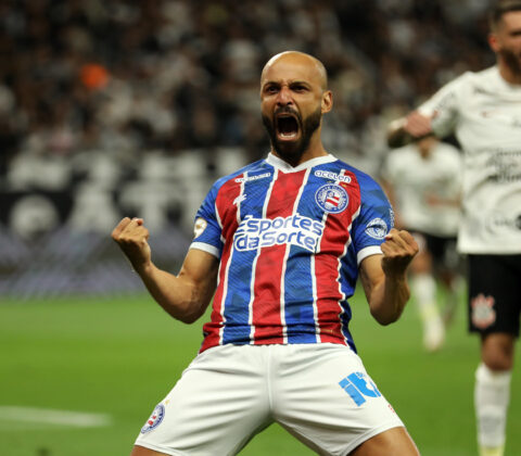 Imagem do post Santos encaminha acerto para contratação de Thaciano