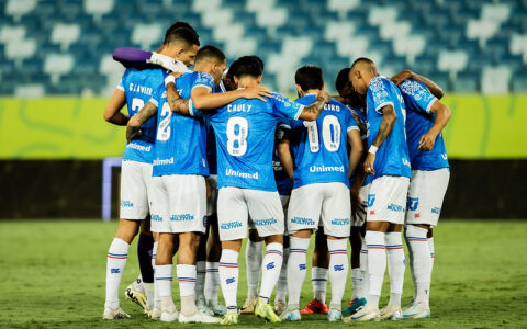 Imagem do post Com quatro mudanças, Rogério Ceni divulga escalação do Bahia para enfrentar o Corinthians
