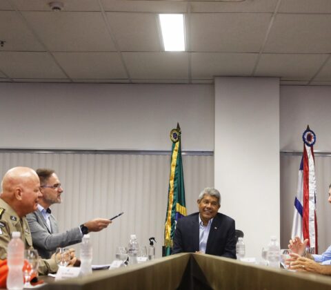 Imagem do post Jerônimo sai em defesa do decreto de Lula sobre uso de força policial