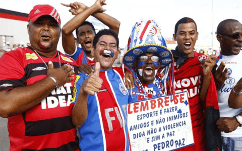 Imagem do post Datafolha: Bahia tem a 5ª maior torcida do Brasil entre pessoas pretas; Vitória é 9º