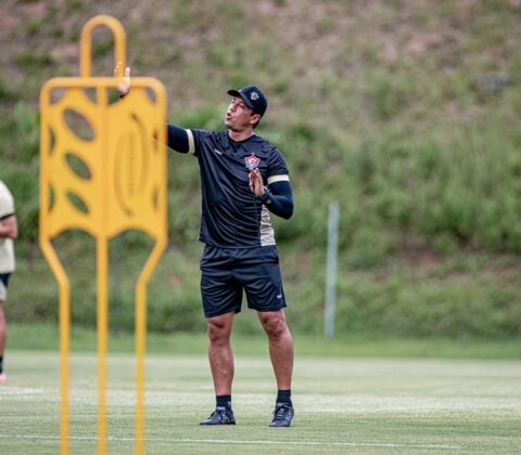Imagem do post “Esses jogos são difíceis”, comenta Carpini sobre partida contra o Maranhão pela Copa do Brasil
