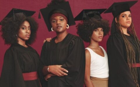 Imagem do post Câmara de Salvador aprova capelos adequados para cabelos afro em solenidades