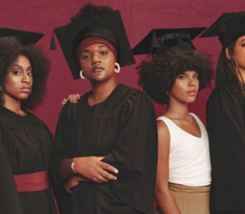 Imagem do post Câmara de Salvador aprova capelos adequados para cabelos afro em solenidades