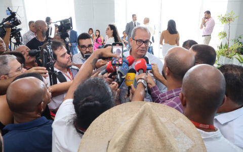 Imagem do post Vereadores vão votar aumento de salário do prefeito, dos vereadores e dos secretários; veja valores