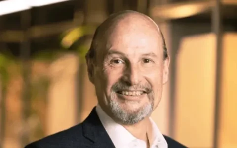 Imagem do post Saiba quem é o piloto do avião que caiu em Gramado neste domingo