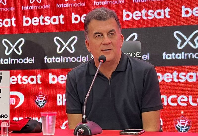 Fábio Mota fala sobre reforços e saídas de jogadores no Vitória para 2025