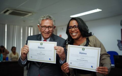 Imagem do post Luiz Caetano é diplomado prefeito de Camaçari e prega união pelo futuro da cidade