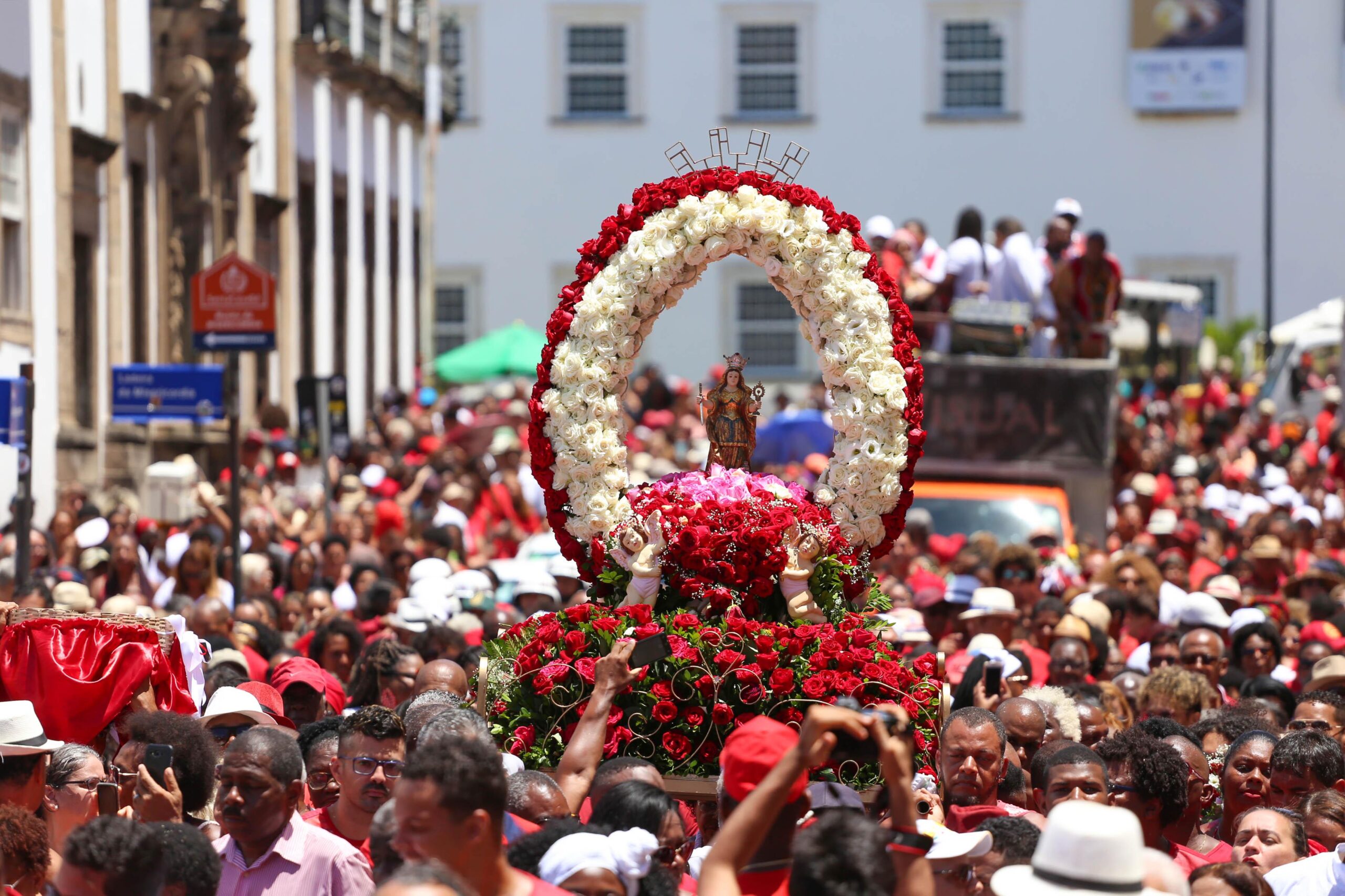 Trânsito no Centro Histórico será alterado para Festa de Santa Bárbara