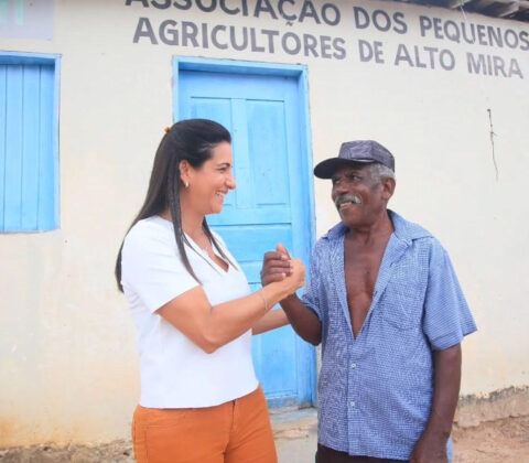 Imagem do post Roberta Roma visita Fenagro e defende apoio aos pequenos produtores