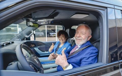 Imagem do post BYD se reúne com Lula para apresentar motor híbrido-flex e anunciar 10 mil vagas de trabalho já em 2025