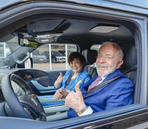 Imagem do post BYD se reúne com Lula para apresentar motor híbrido-flex e anunciar 10 mil vagas de trabalho já em 2025