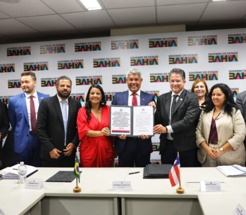 Imagem do post Governador fortalece diálogo com universidades estaduais e encaminha projetos de melhorias e reajustes à Alba