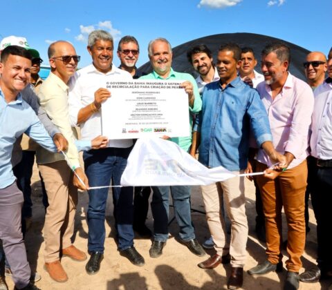 Imagem do post Governo do Estado inaugura obra em escola estadual e autoriza a implantação do cais na sede Morpará