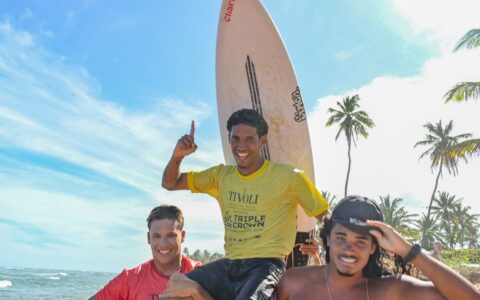 Imagem do post Títulos baianos e do Tivoli Triple Crown de surfe serão definidos neste final de semana na Praia do Forte