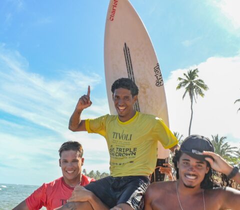 Imagem do post Títulos baianos e do Tivoli Triple Crown de surfe serão definidos neste final de semana na Praia do Forte