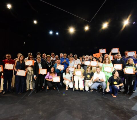 Imagem do post Prefeitura reúne mais de 2 mil servidores em encontro de lideranças e celebra excelência no serviço público