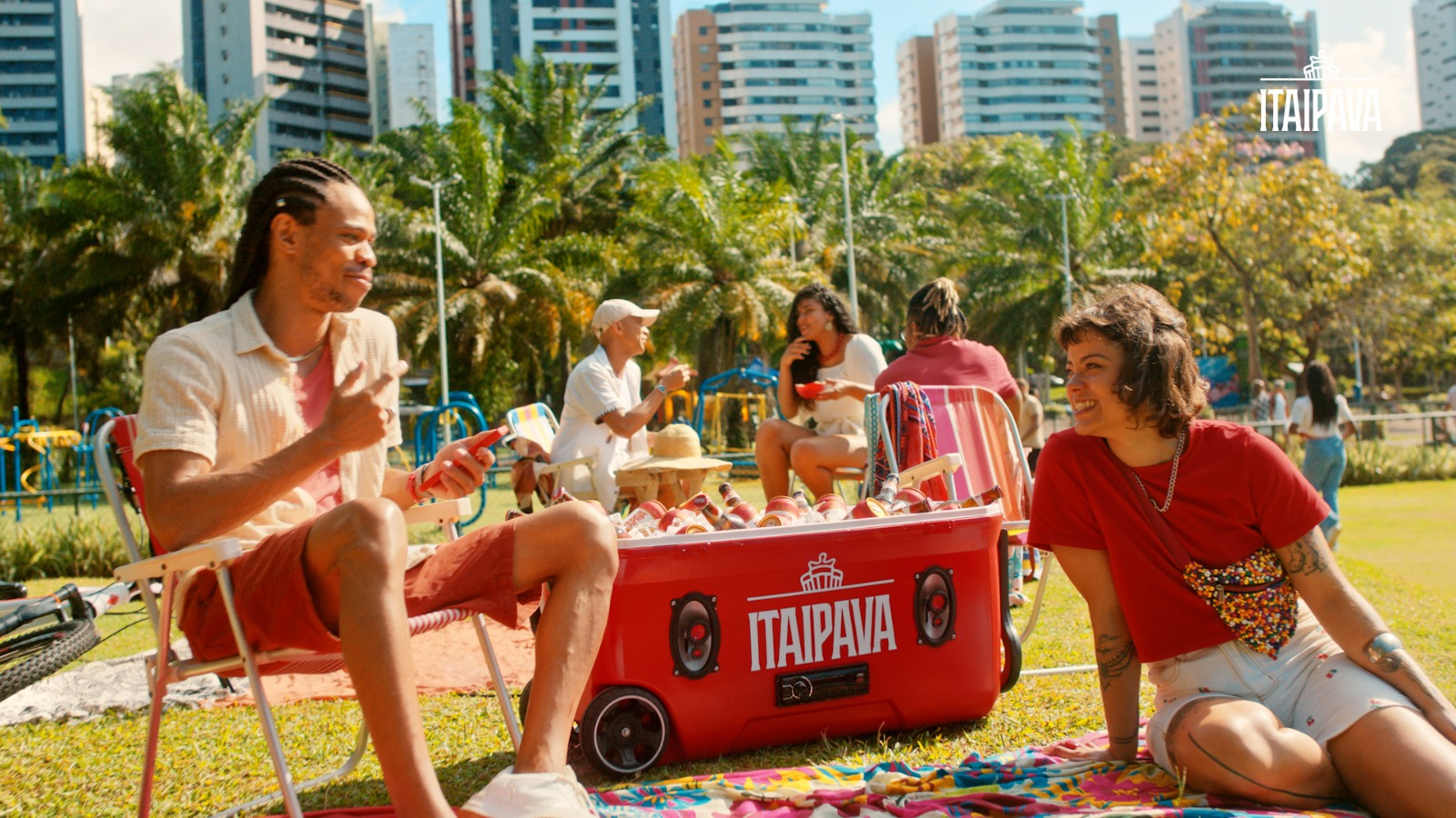 Itaipava aposta em humor para reforçar desejo em nova fase da campanha de verão