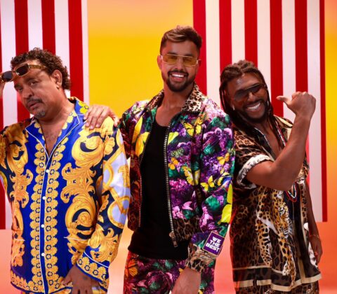 Imagem do post É hit! Parangolé bate 1 milhão de visualizações em ‘Sol, Verão, Relaxa’ em apenas cinco dias