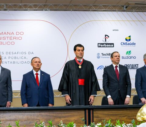 Imagem do post “Território da Bahia poderá virar semideserto”, alerta Adolfo Menezes