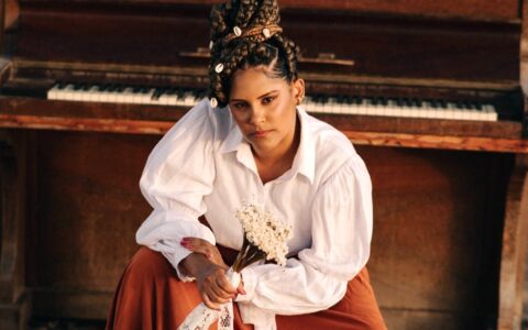 Imagem do post Cantora baiana conquista prêmio no ‘Domingão com Huck’ para lançar primeiro álbum autoral