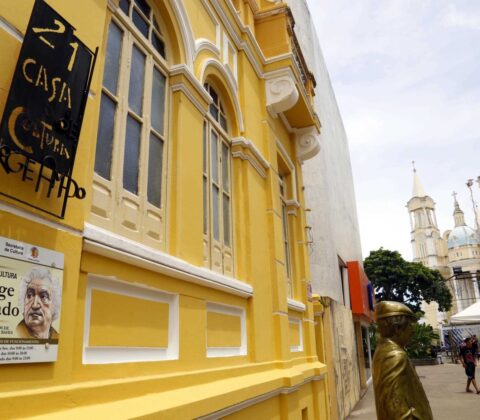 Imagem do post Agentes culturais de Ilhéus acionam Prefeitura na Justiça por recursos da Lei Paulo Gustavo