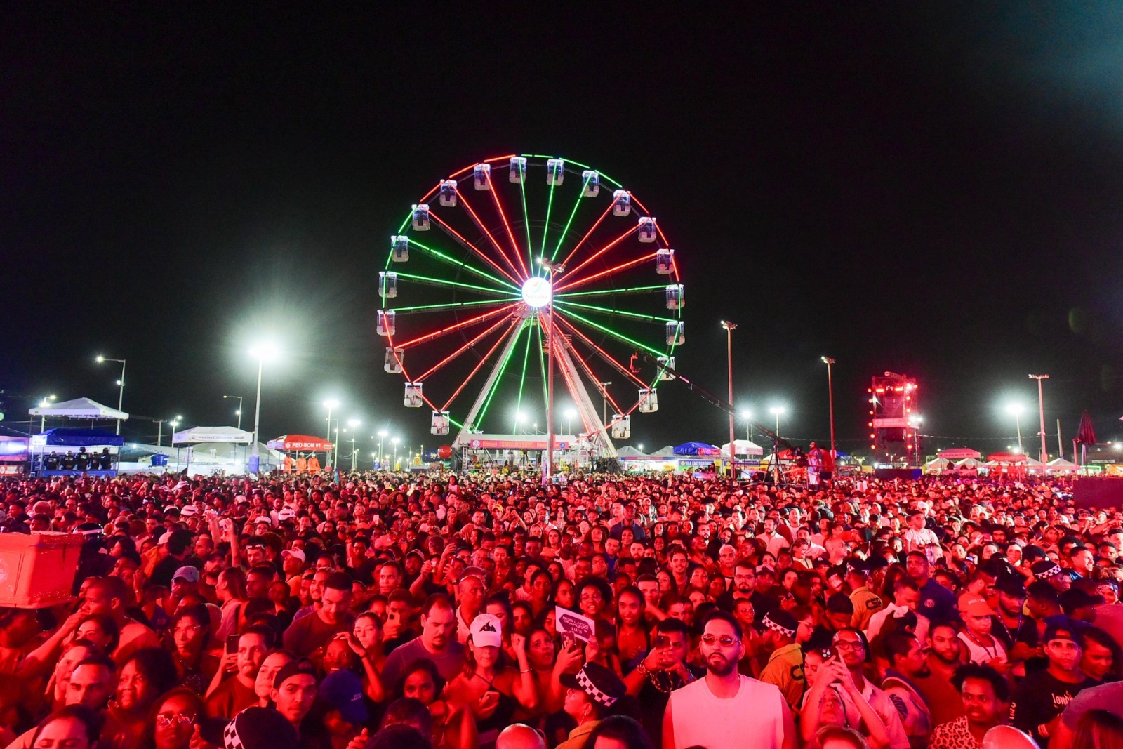 Mais de 2,7 mil itens irregulares são apreendidos no Festival Virada Salvador 2025