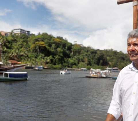 Imagem do post Jerônimo registra marca de 300 municípios baianos visitados