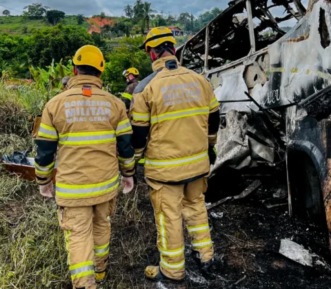 Imagem do post Jerônimo Rodrigues expressa solidariedade e acompanha de perto as ações de resgate e apoio às vítimas do acidente