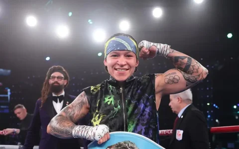 Imagem do post Bia Ferreira vence na defesa de cinturão e desafia campeã americana em Orlando