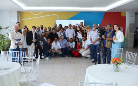 Imagem do post Carlos Muniz faz balanço da Câmara de 2024 e anuncia devolução de R$20 milhões ao município