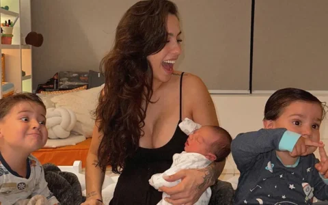 Imagem do post Gabi Brandt surpreende com habilidade de filho de 3 anos em cálculos de adição