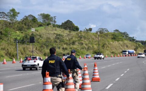 Imagem do post PM, PF e PRF capturam líder de facção do Oeste baiano escondido em Pernambuco