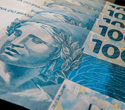 Imagem do post Homens são presos com mais de R$ 4 mil em notas falsas 