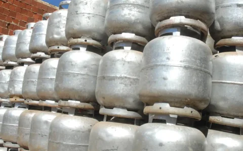 Imagem do post Auxílio Gás atrasa e só começará a ser pago nesta quinta