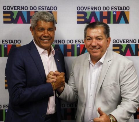 Imagem do post Prefeito de Tanhaçu deixa base de ACM Neto e se junta com Jerônimo