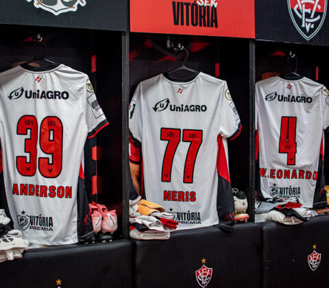 Imagem do post Confira os 11 iniciais escolhidos por Thiago Carpini para o jogo de hoje