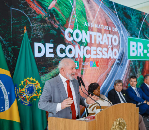 Imagem do post Lula define agenda de viagens após liberação médica