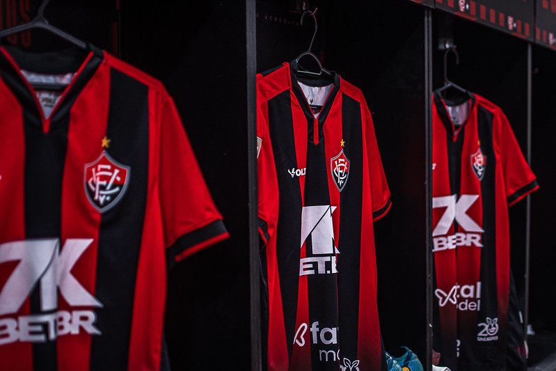Vitória acerta empréstimo de volante para time da Série B