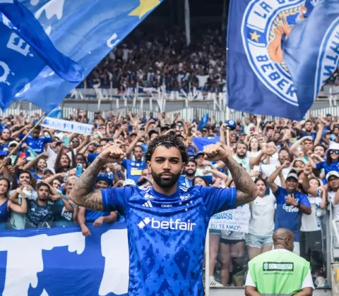 Imagem do post Gabigol é apresentado pelo Cruzeiro em um Mineirão lotado
