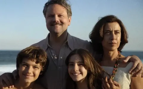 Imagem do post Globo de Ouro será entregue hoje à noite; filme ‘Ainda Estou Aqui’ disputa prêmio