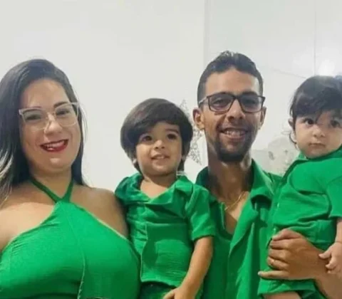 Imagem do post Quatro pessoas da mesma família morre após batida entre caminhão e dois carros na BA-099
